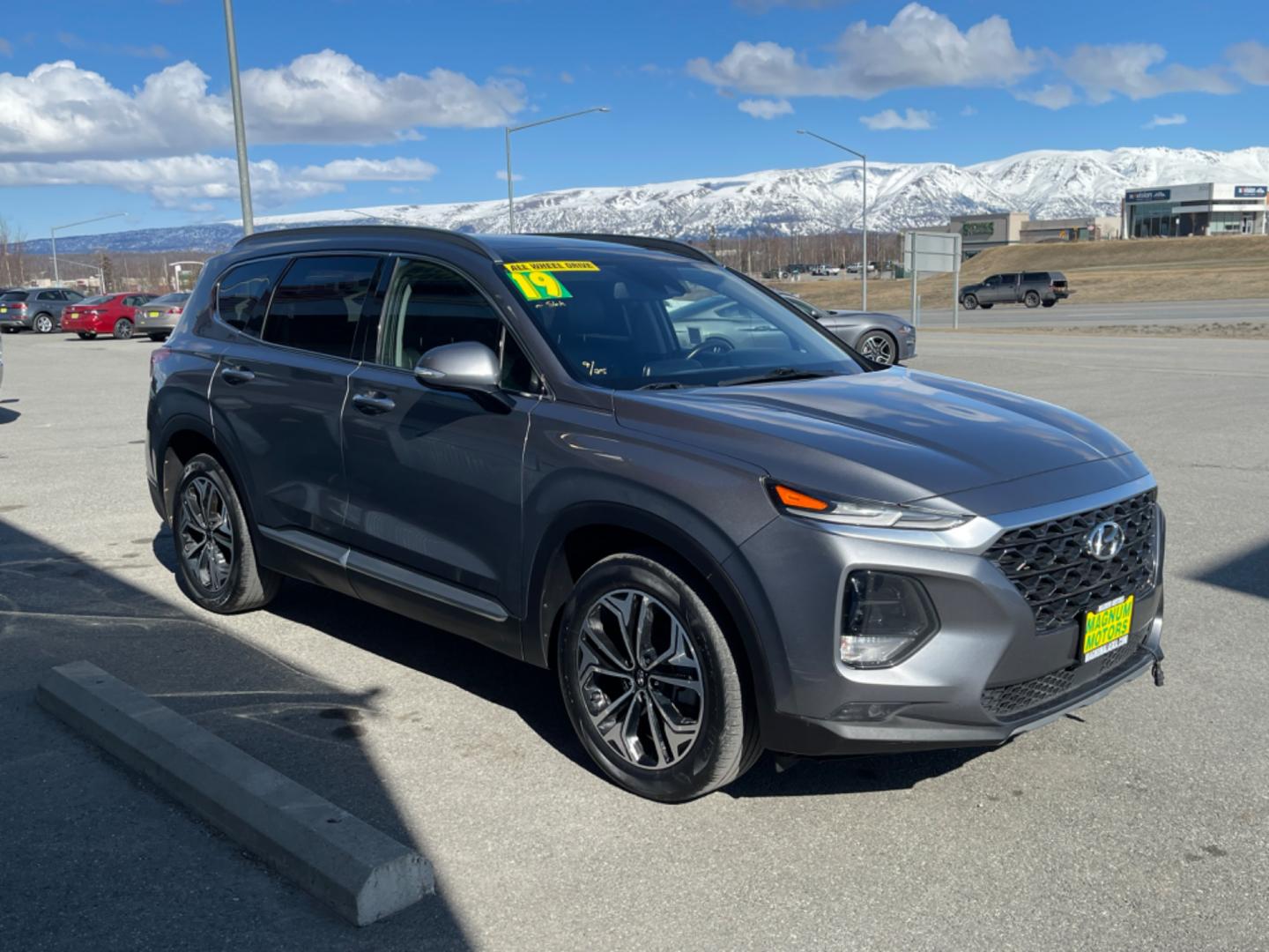 2019 GRAY HYUNDAI SANTA FE LIMITED 2.0T (5NMS5CAA6KH) with an 2.0L engine, Automatic transmission, located at 1960 Industrial Drive, Wasilla, 99654, (907) 274-2277, 61.573475, -149.400146 - Photo#4